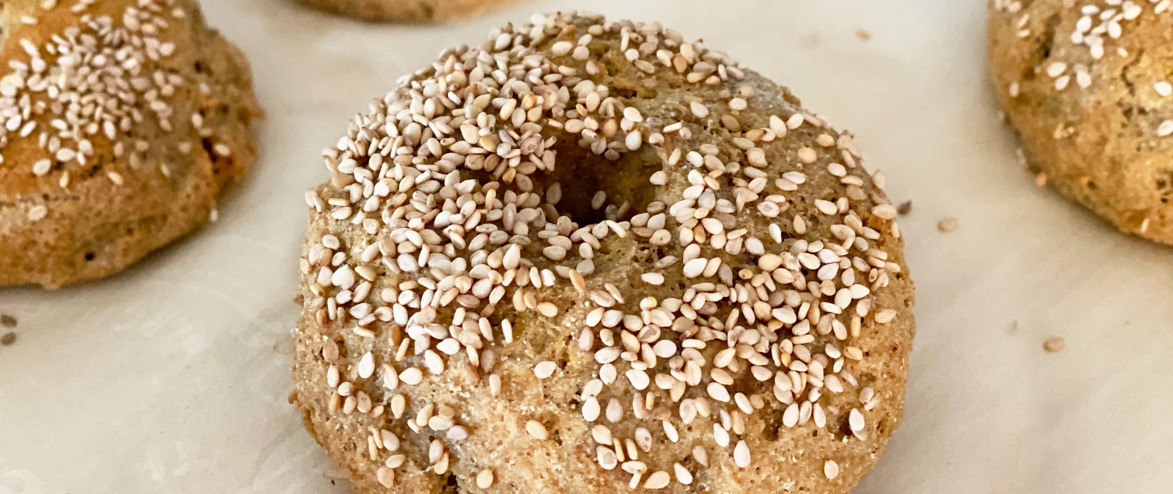 Gluten-free Sesame Bagels • Joyous Well being