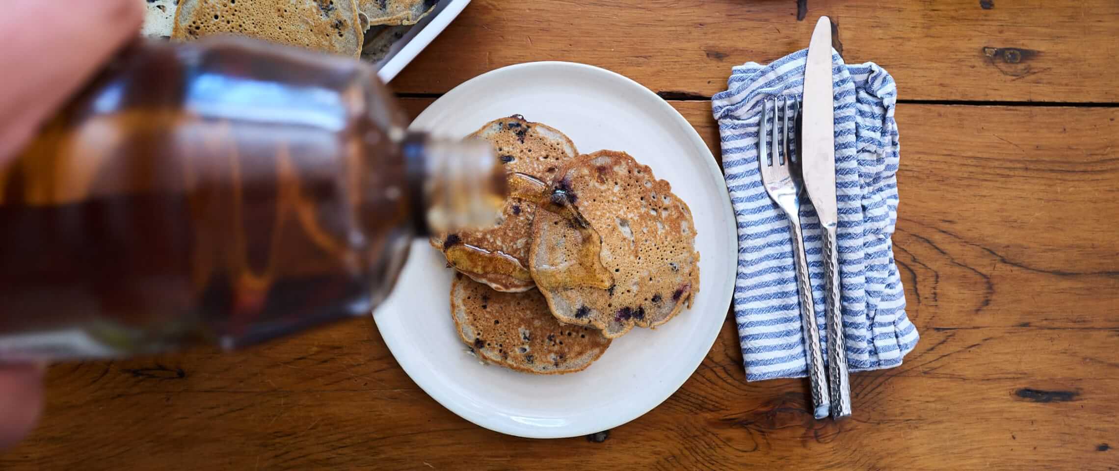 Wild Blueberry Pancakes • Joyous Well being